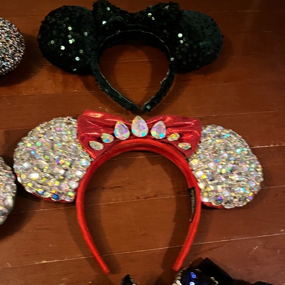 Six Sparkling Members Mickey Ears - Picture 7 of 8